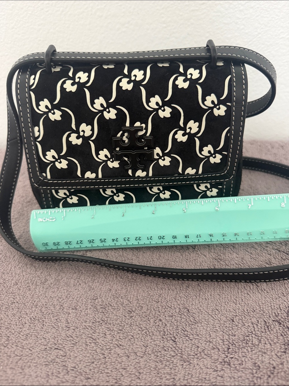 ✨ Tory Burch ✨ Juliette crossbody bag Japanese Floral Small Black/white - Picture 6 of 7